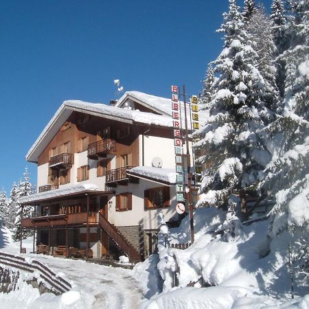 Albergo Pineta Gerola Alta Exterior photo