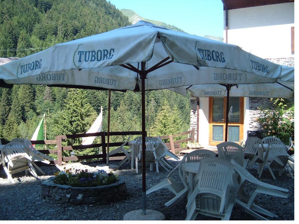 Albergo Pineta Gerola Alta Exterior photo