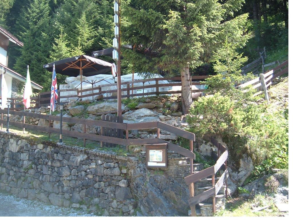 Albergo Pineta Gerola Alta Exterior photo