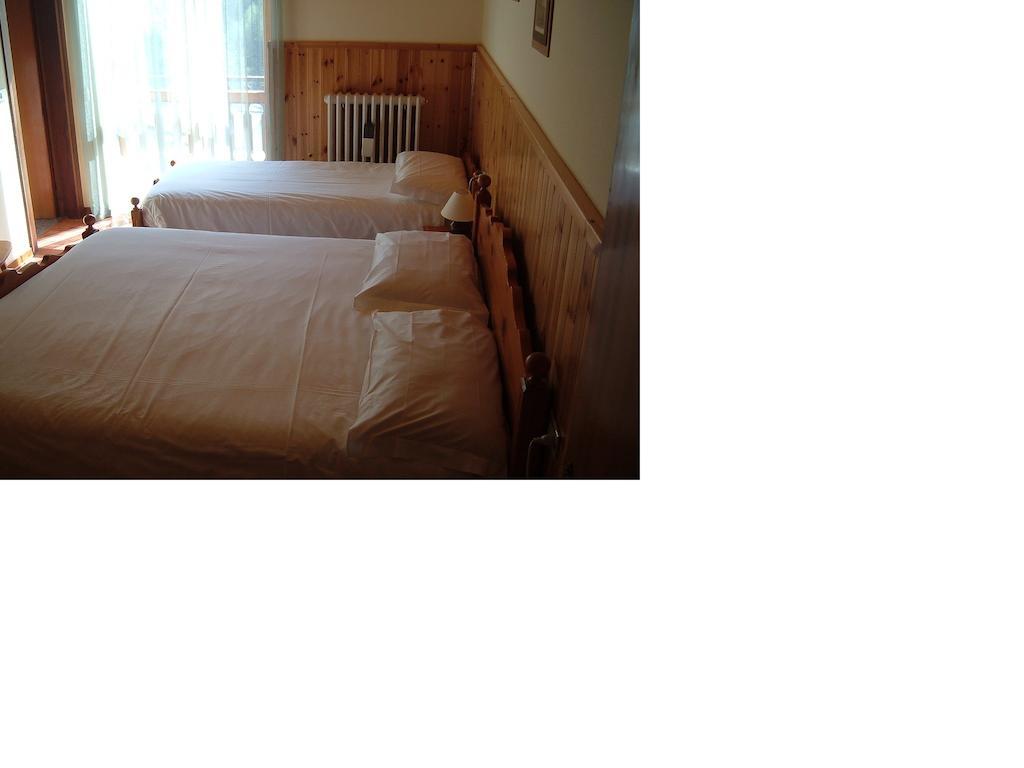 Albergo Pineta Gerola Alta Room photo